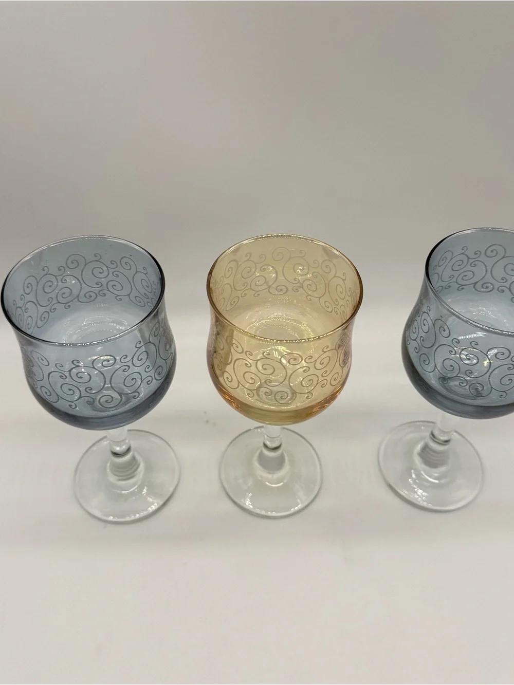 Cristalleria Fumo Handmade Italy Wine Glasses Set of 3 Etched Colored Goblets